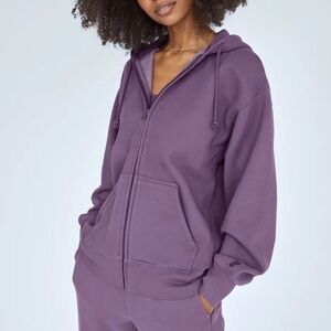 Aritzia TNA - CozyAF Fleece Boyfriend Hoodie